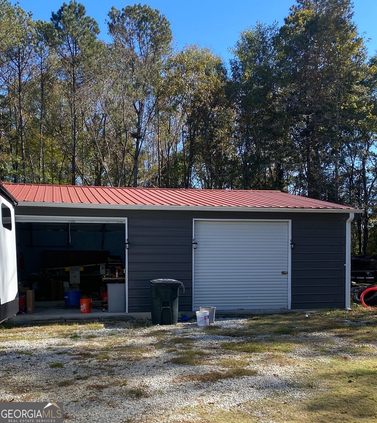 4656 S Woodlake LN SE