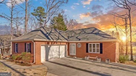 131 Sunrise DR Lavonia GA 30553