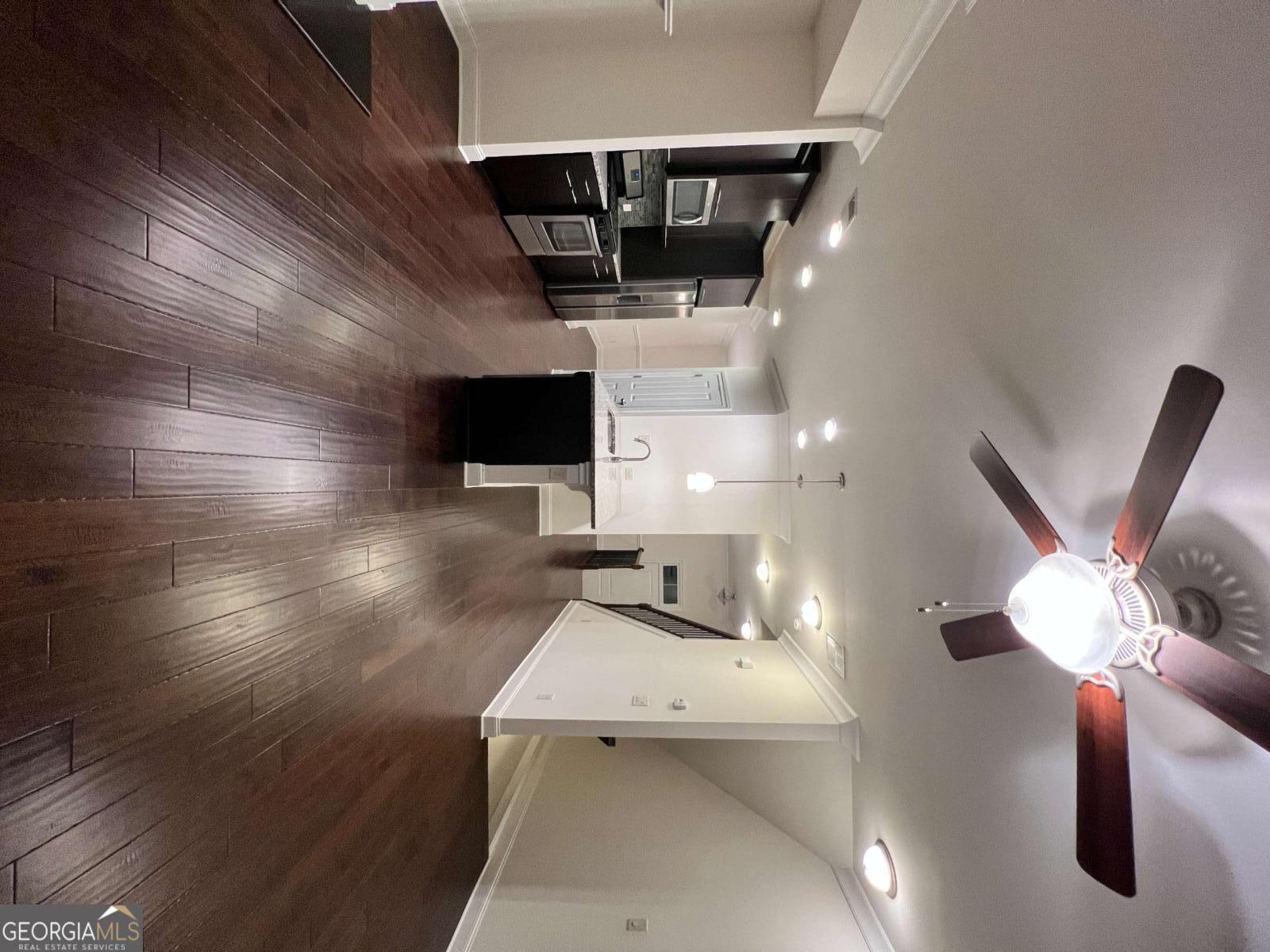 Jamestown - Residential