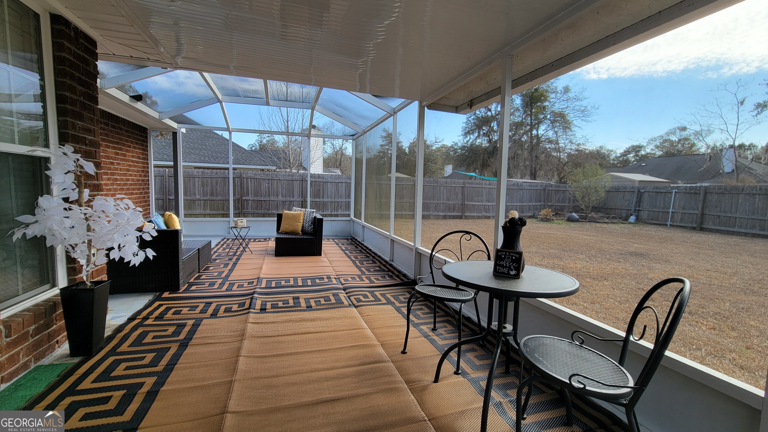 51 Lachlan LN
