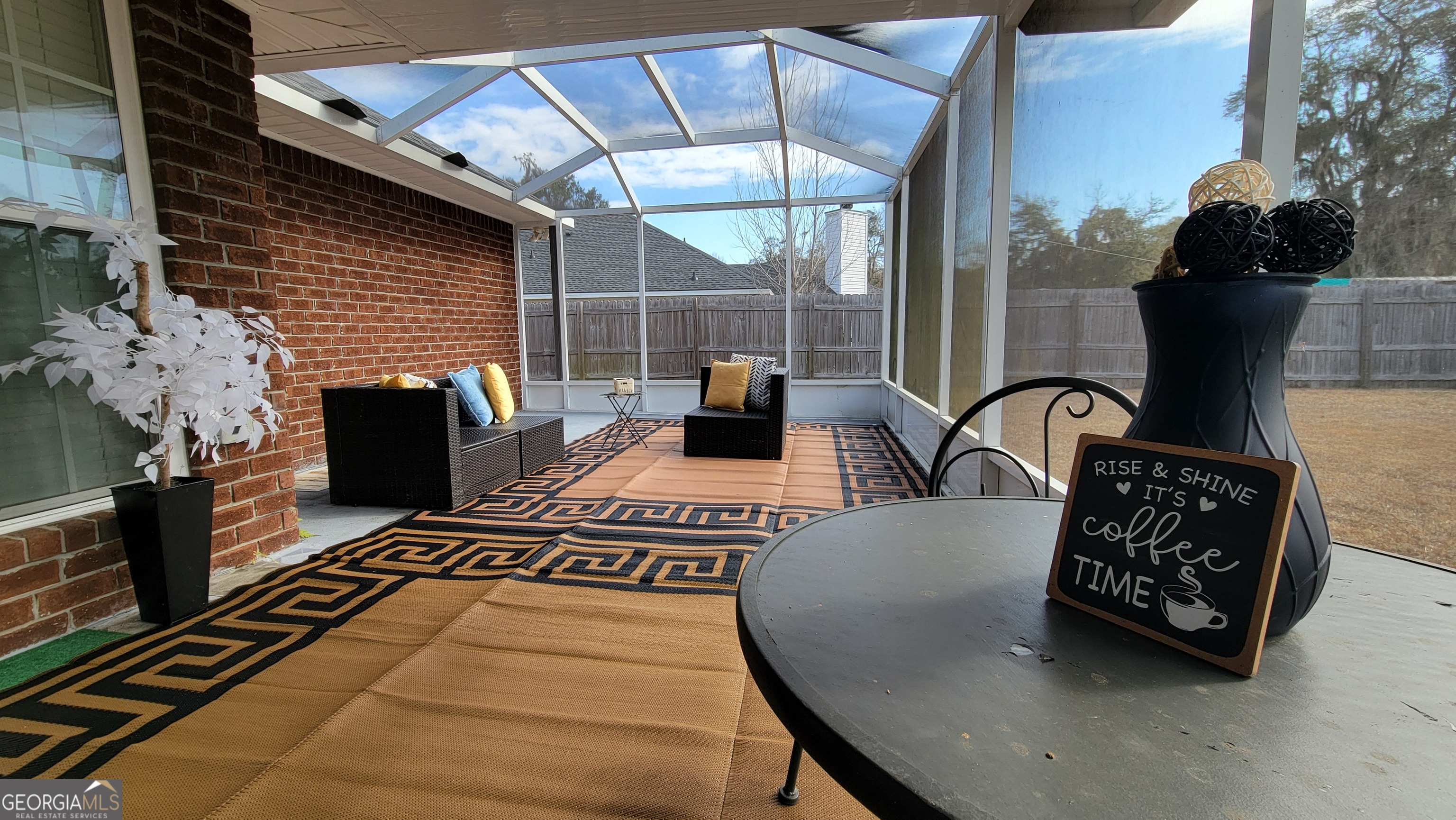 51 Lachlan LN