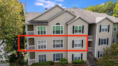 Photo of 1250 Parkwood Circle SE #2201, Atlanta, GA 30339 (MLS # 10755419)