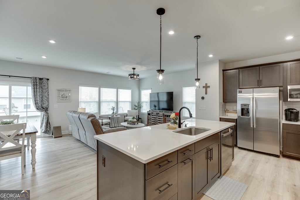 148 Salt Lake LN