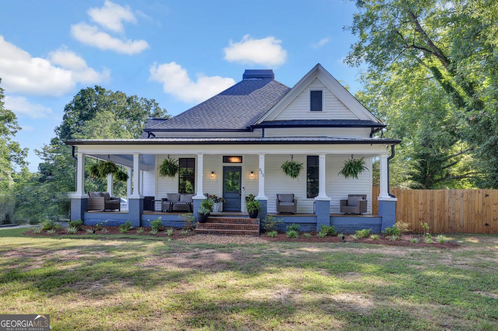 Photo of 511 S Madison Avenue, Monroe, GA 30655 (MLS # 10800491)