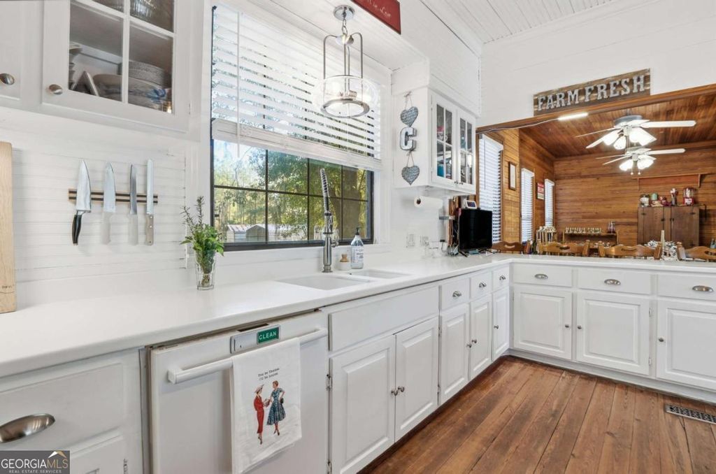 Photo of 4931 Mill Branch Hunting Club Road, Pembroke, GA 31321 (MLS # 10651504)