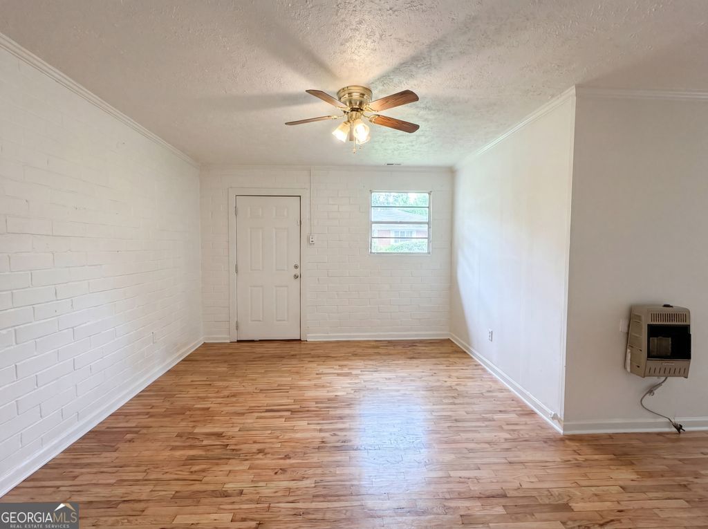 Photo of 243 Glenn Street, Jackson, GA 30233 (MLS # 10767620)