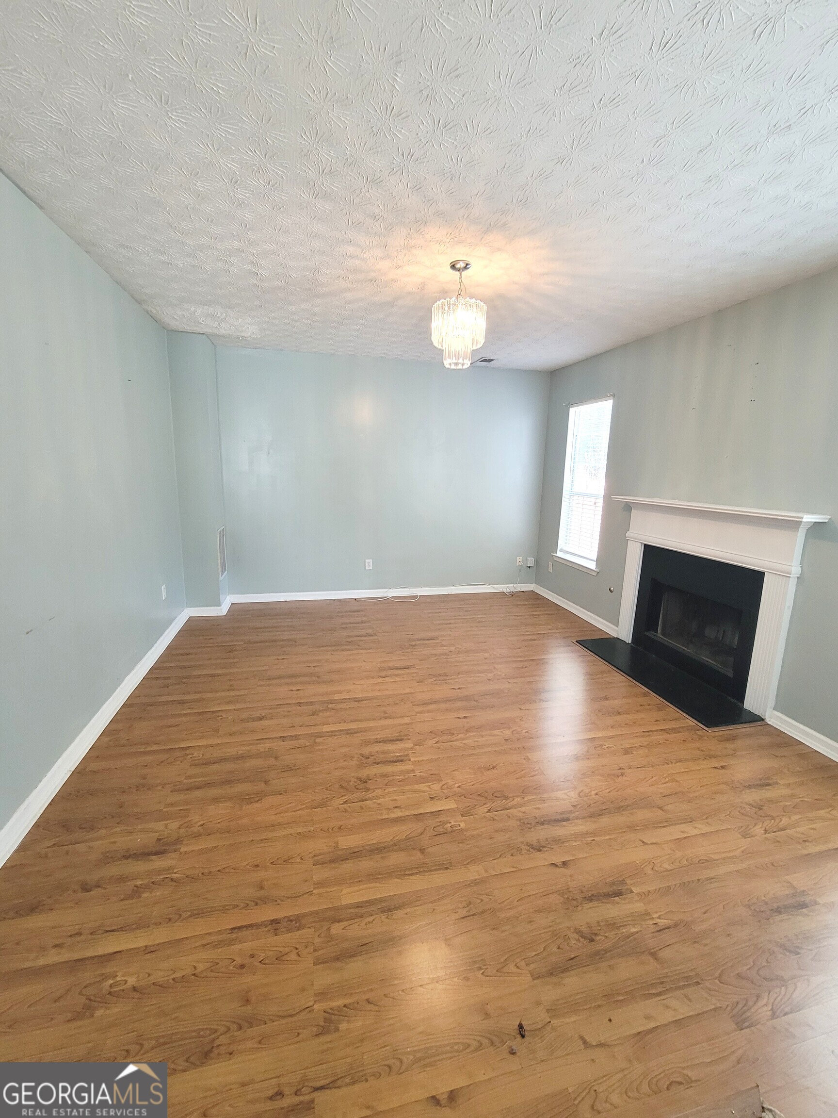 Villas At Overlook - Residential