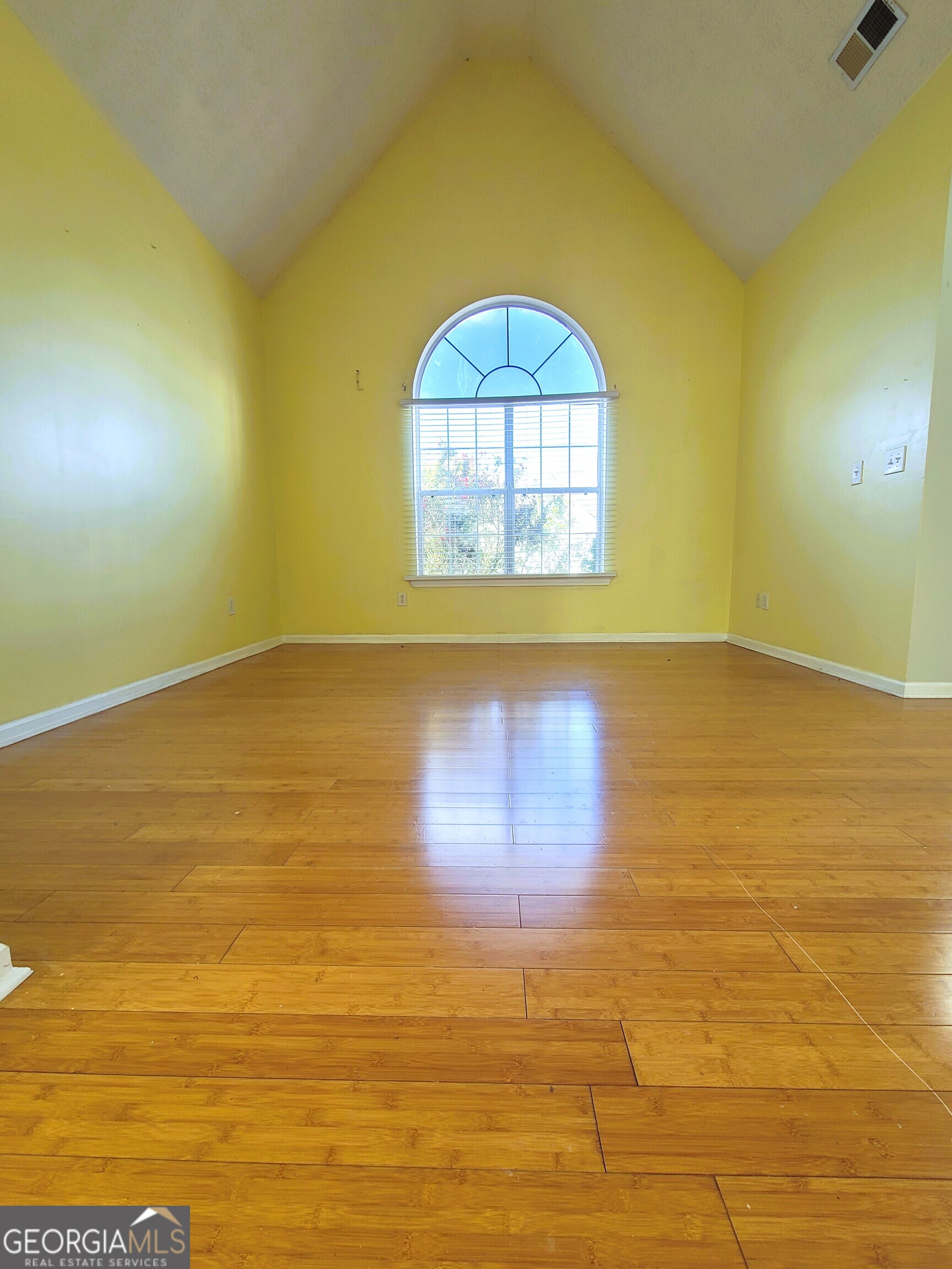 Villas At Overlook - Residential