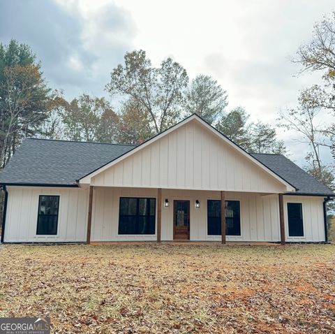 A home in Clarkesville