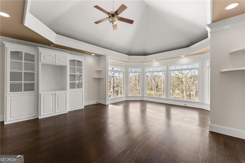 Enclave - Residential