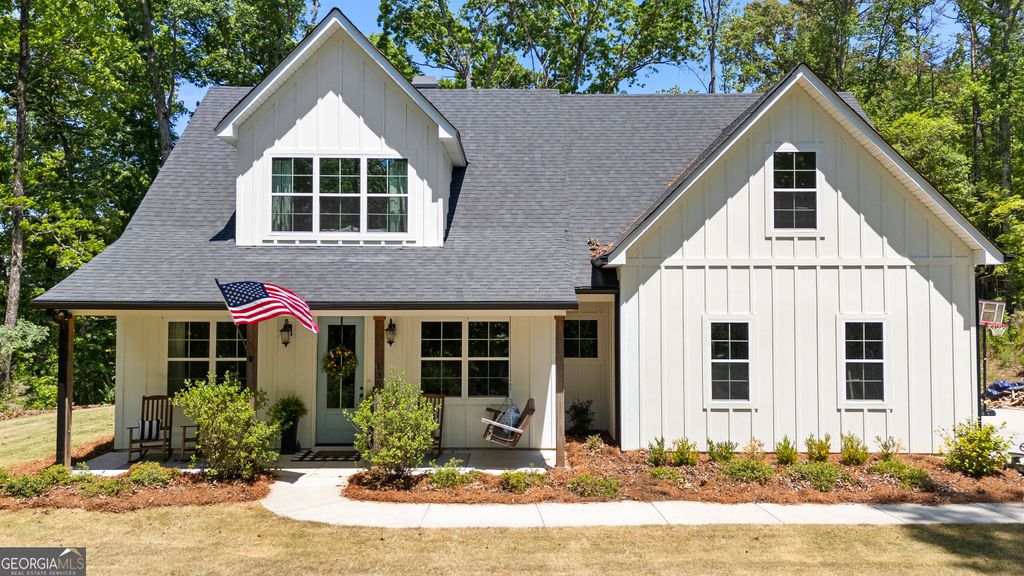 Photo of 135 McKoy Road, Newnan, GA 30263 (MLS # 10742491)