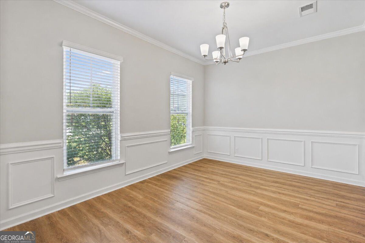 8 Chimney CT