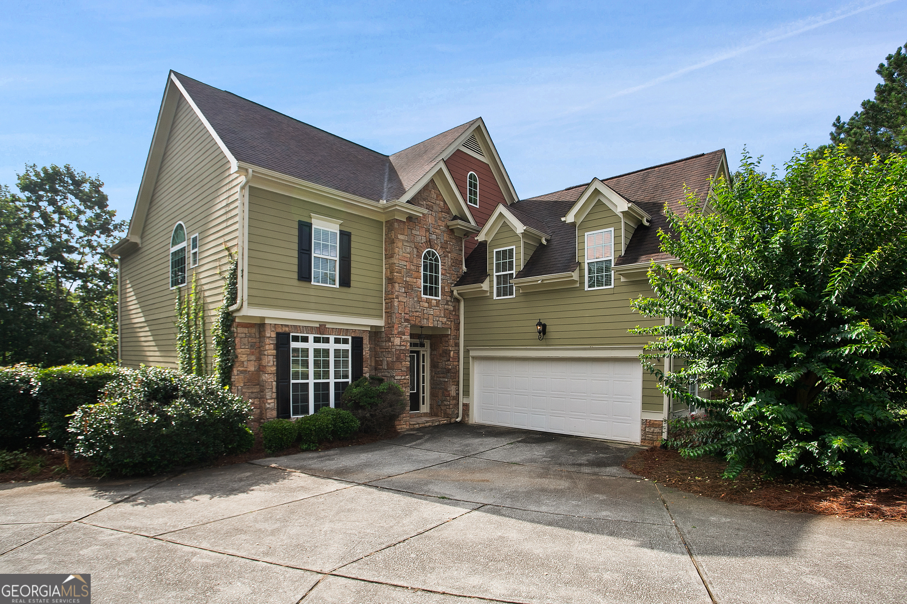 5737 Russell CT