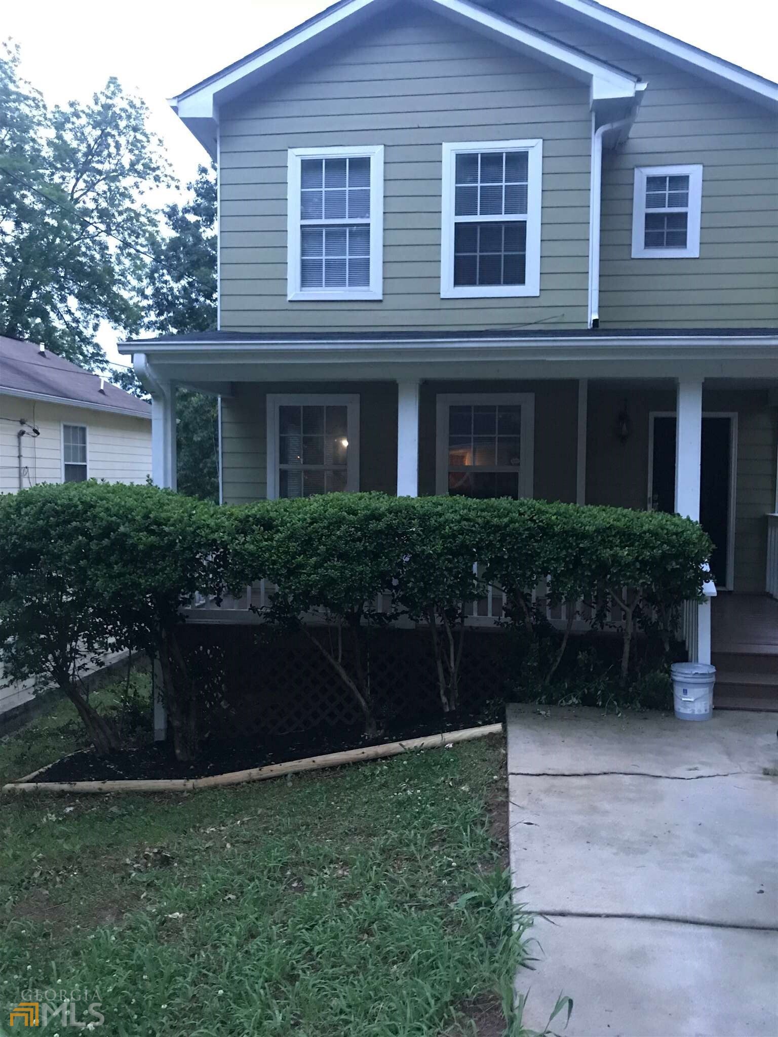 Great Location!!! Like New Home!!! Convenient to Everything in this Prestigious Area!!! Must See!!!Lease/Purchase option ask Broker for details!!!Agent's Note the Commission!!!