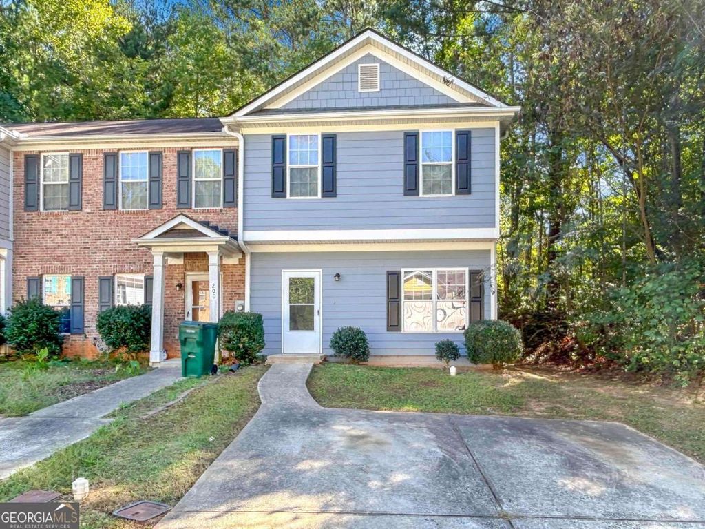 Photo of 198 Timber Creek Lane #198, Marietta, GA 30060 (MLS # 10659124)