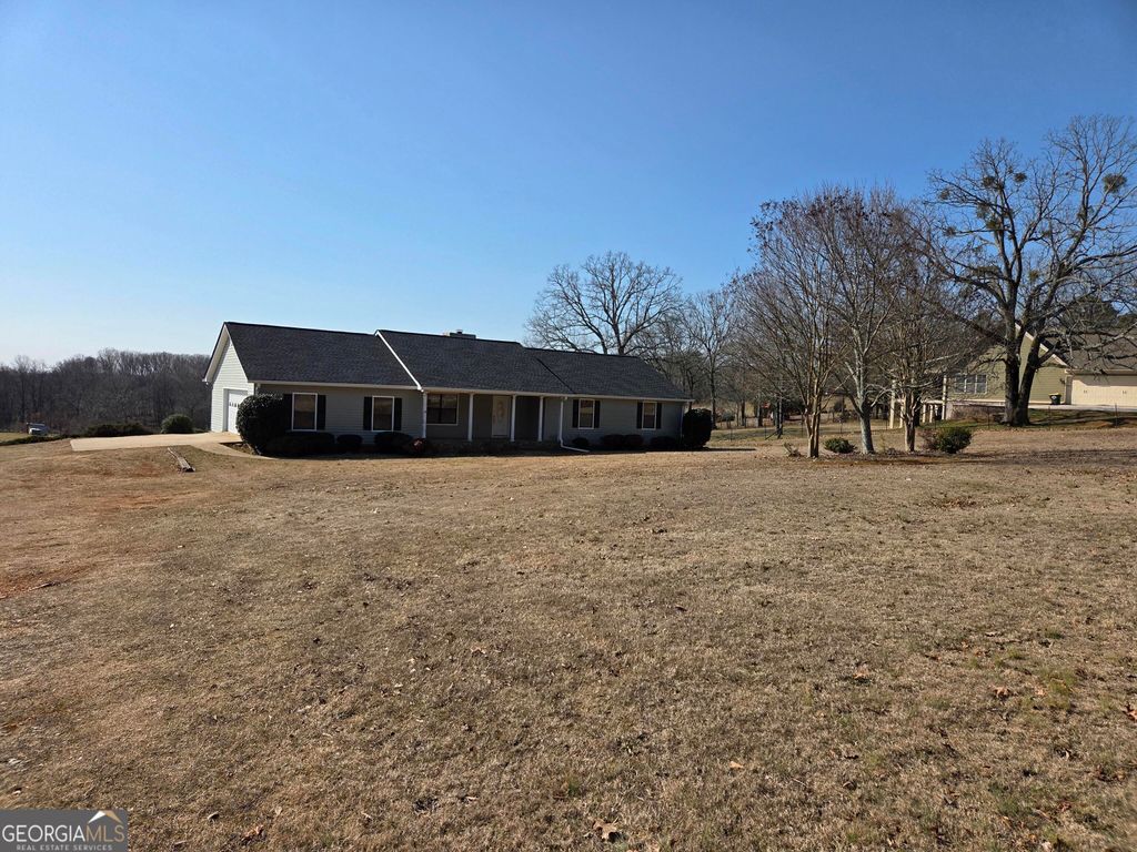 Photo of 6050 Millwood Road, Cumming, GA 30041 (MLS # 10688878)