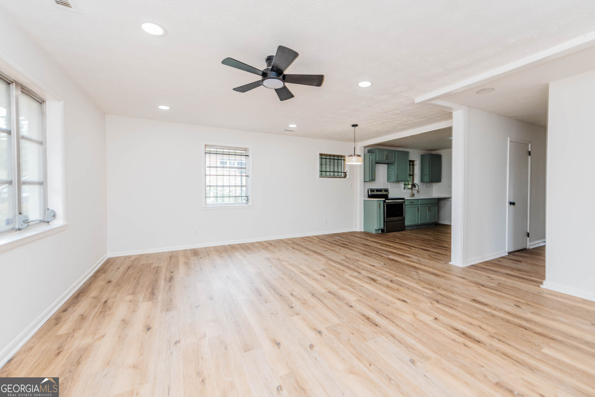 1485 Brentwood AVE