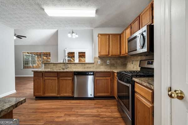 2839 Weston Brook LN