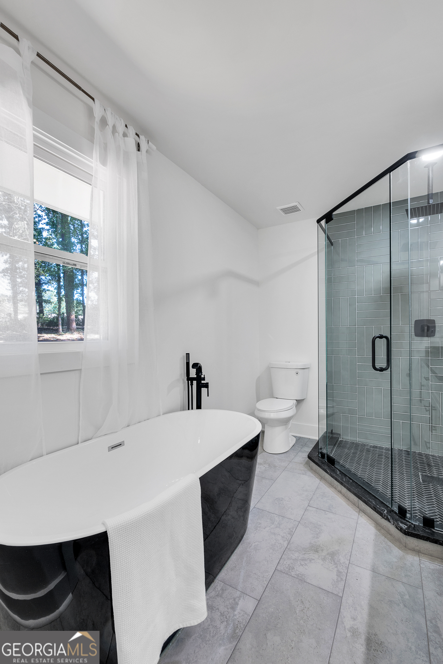 Holly Lane Estates - Residential