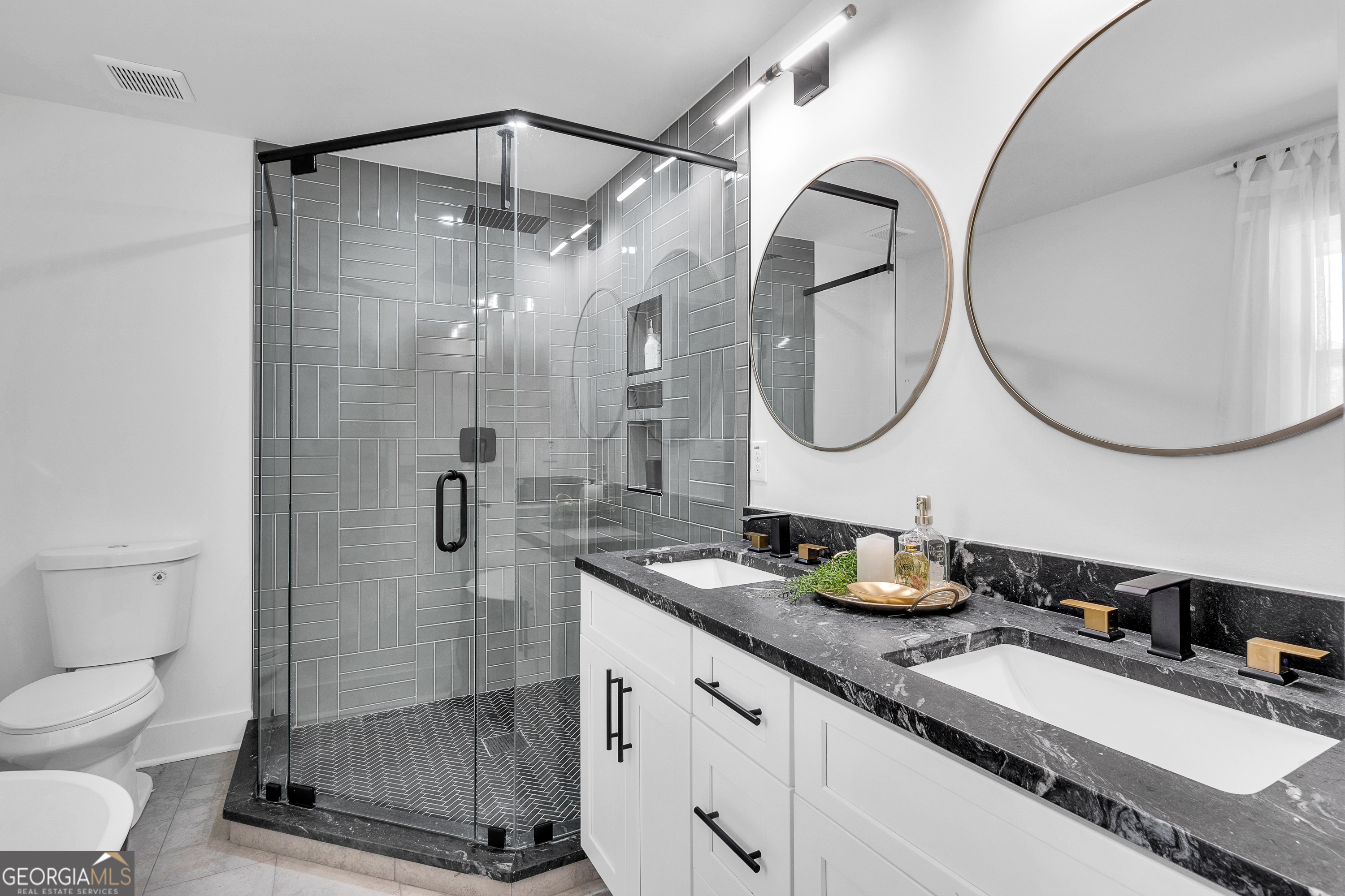 Holly Lane Estates - Residential