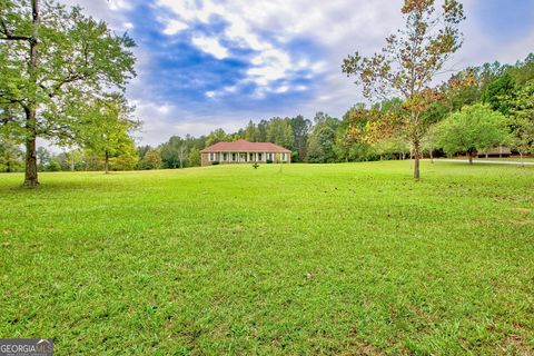 A home in Newnan