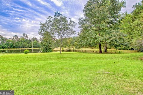 A home in Newnan