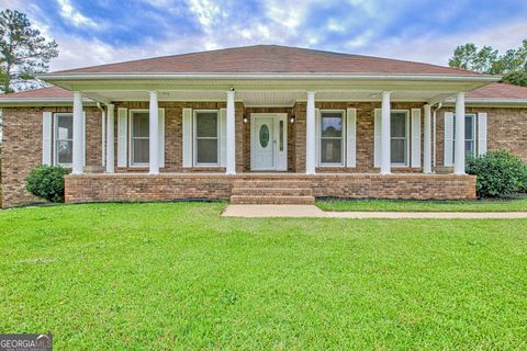 A home in Newnan