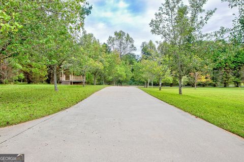 A home in Newnan