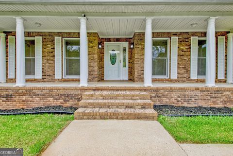 A home in Newnan