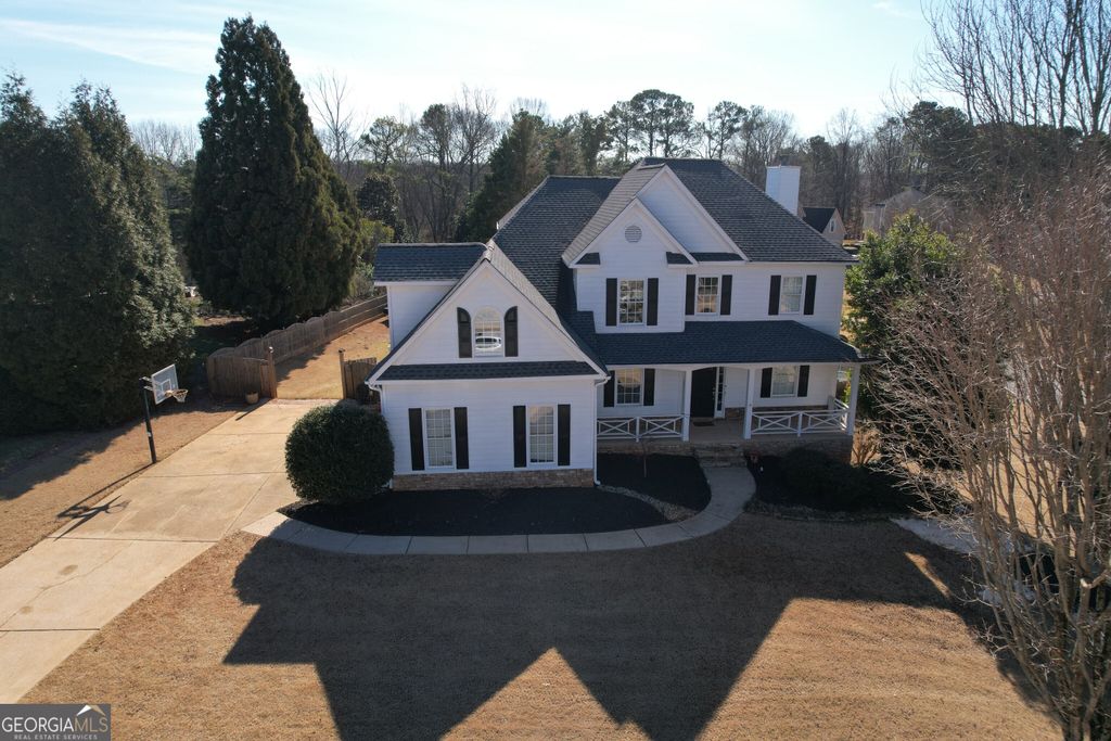 Photo of 1475 Redbud Way, Cumming, GA 30041 (MLS # 10687987)