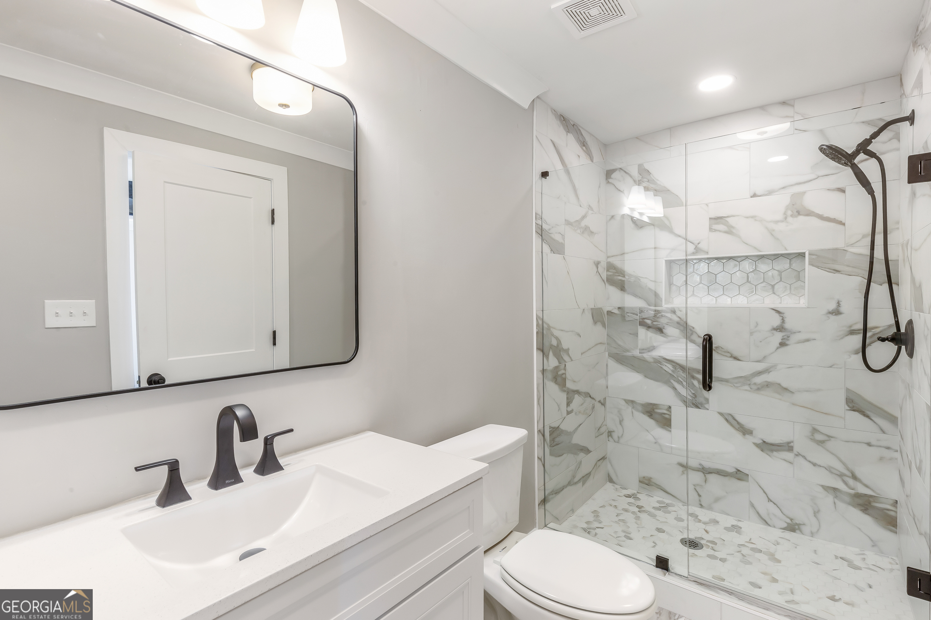 2260 Old Spring RD SE