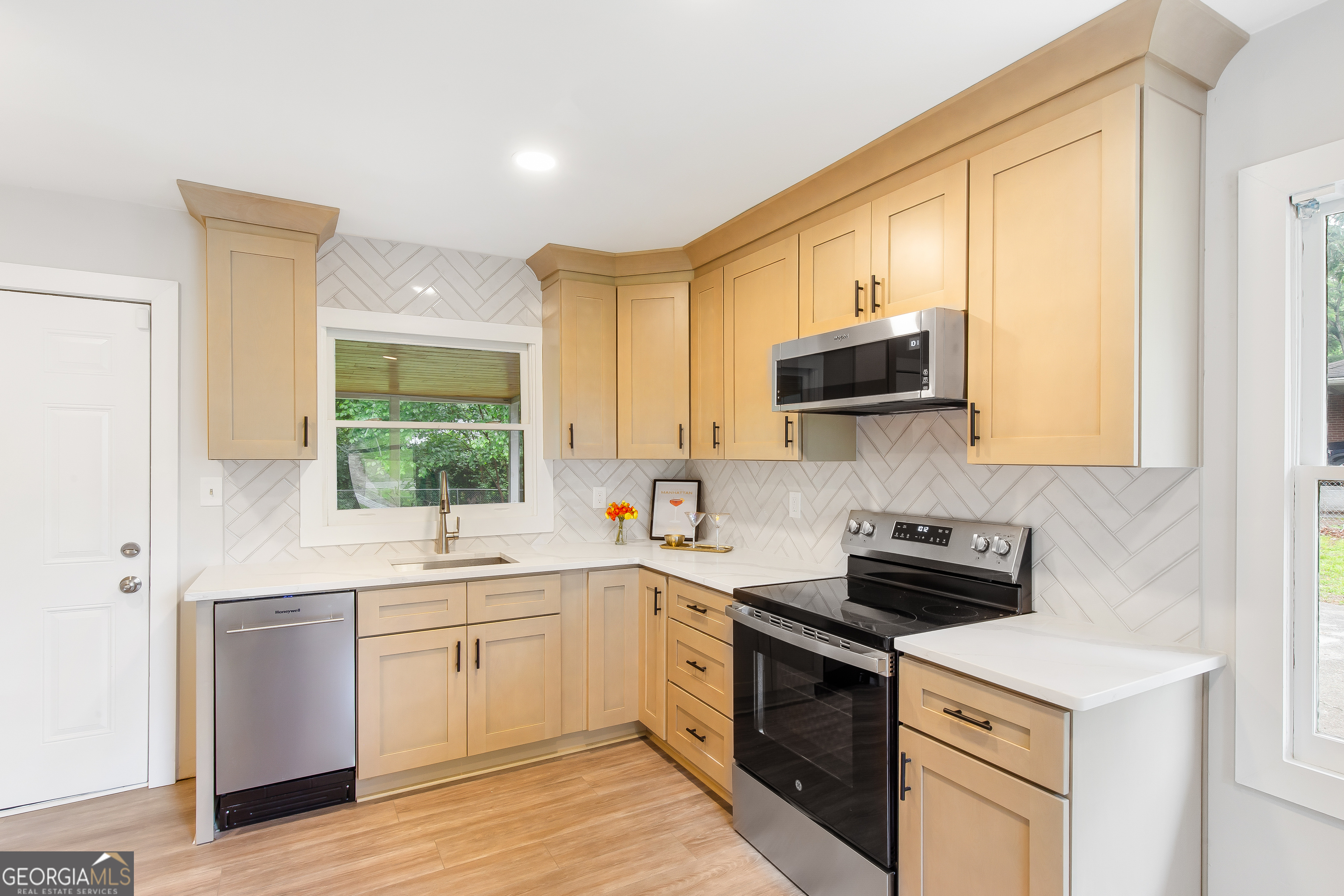 2260 Old Spring RD SE