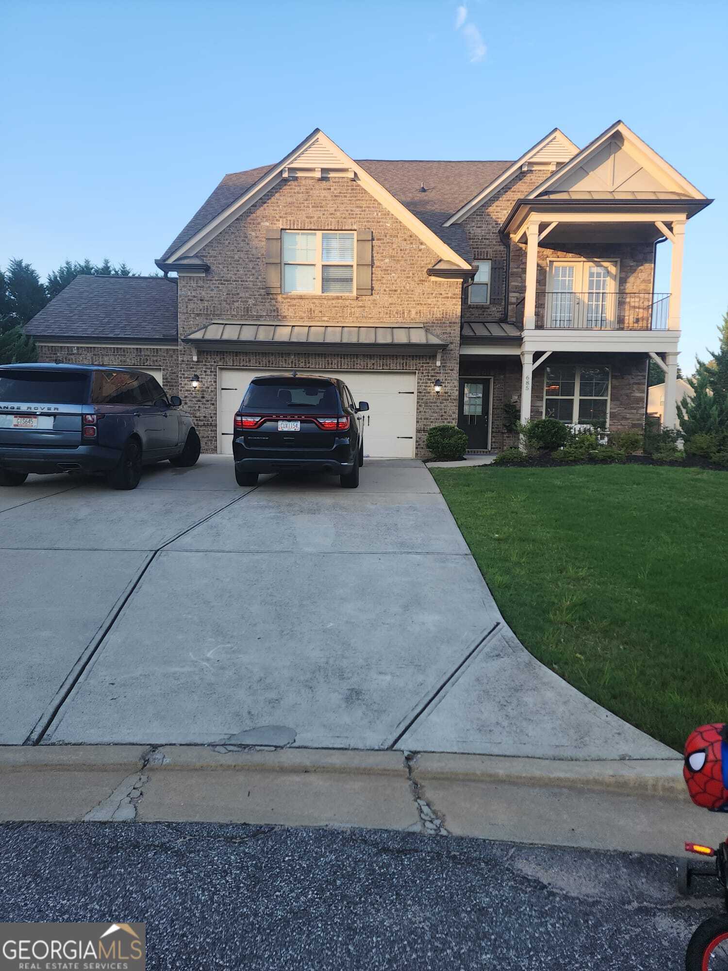Do not go to the property and disturb Tenant. Long term Tenant occupied at $5030/month. Tenant would like to stay. Property is as is, seller will not fix anything nor negotiate on the price.