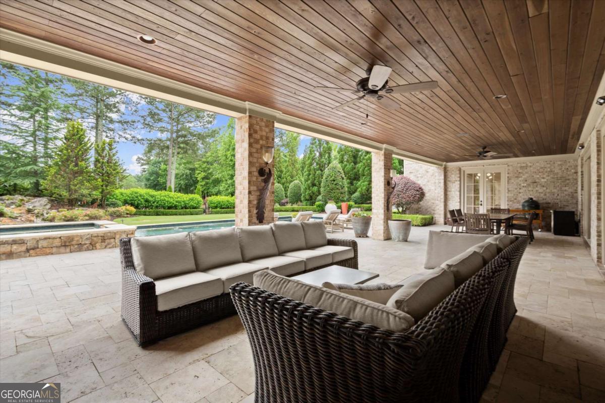 The Manor Golf & Country Club - Residential