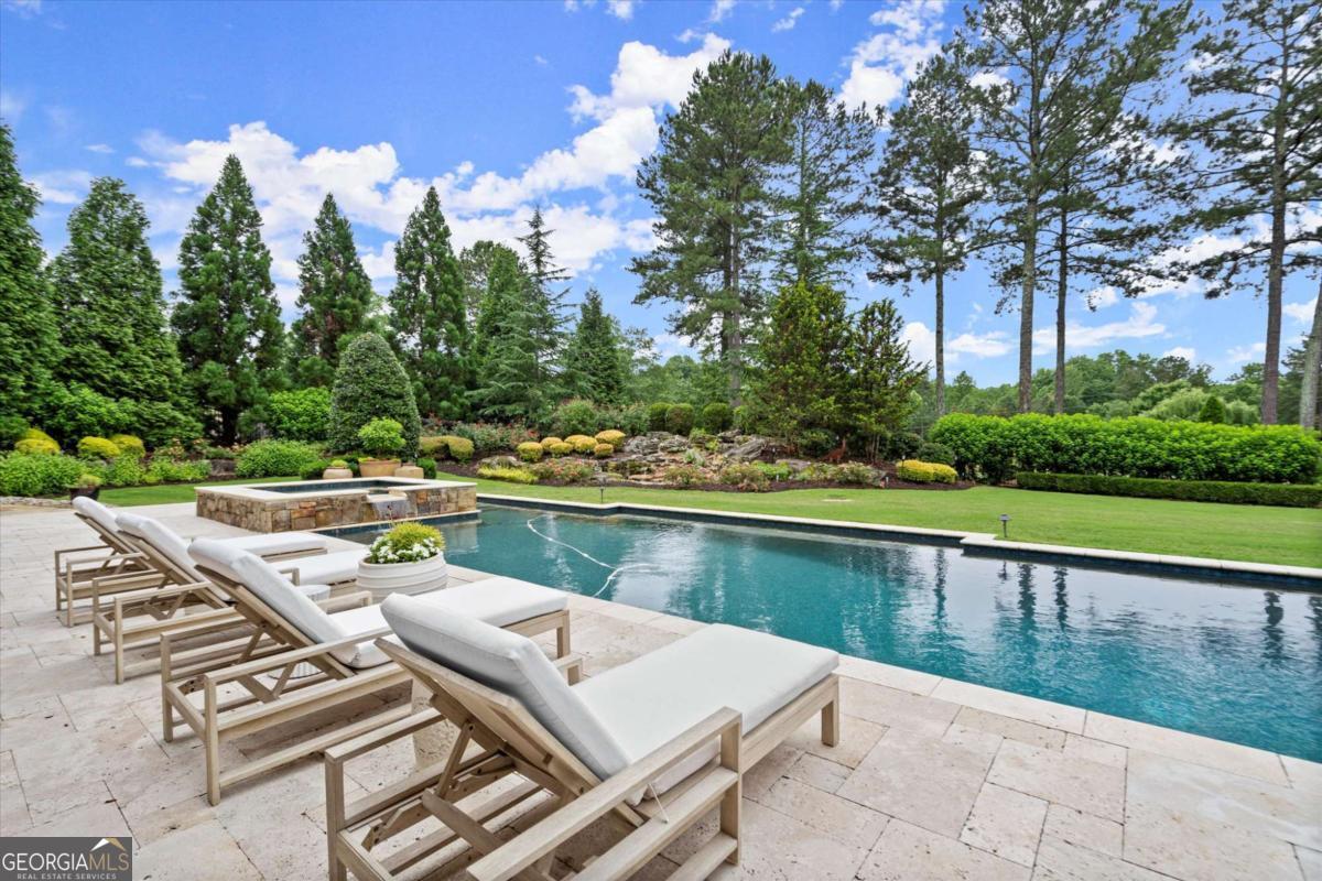 The Manor Golf & Country Club - Residential