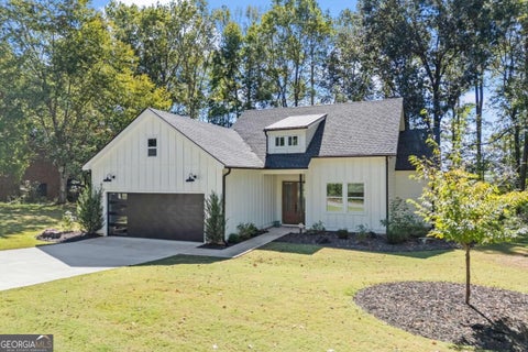 Photo for 220 Fairlane DR
