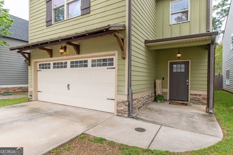 A home in Newnan