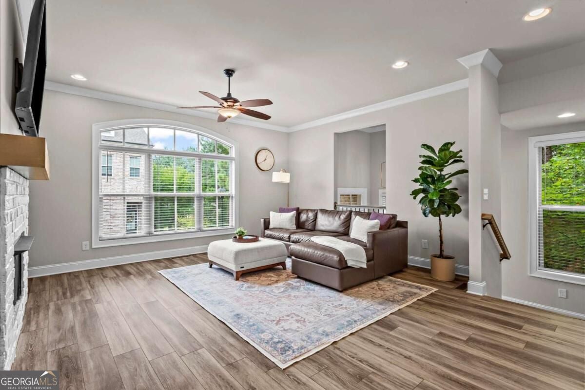 1402 Wisteria Wall DR