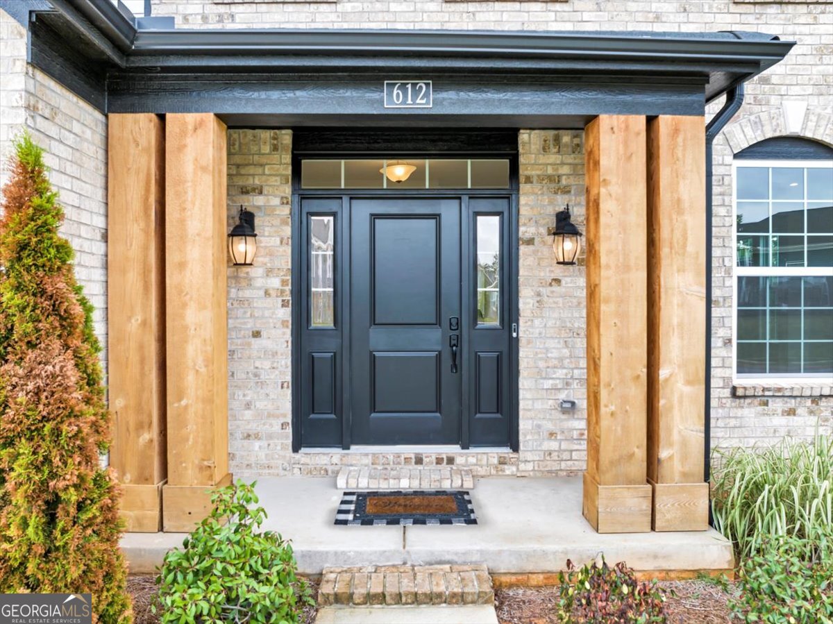 612 Michigan CIR