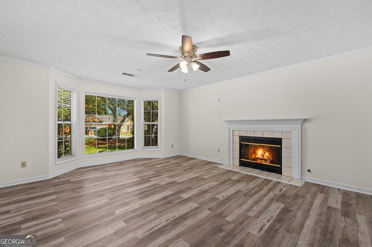 445 Carriage CT