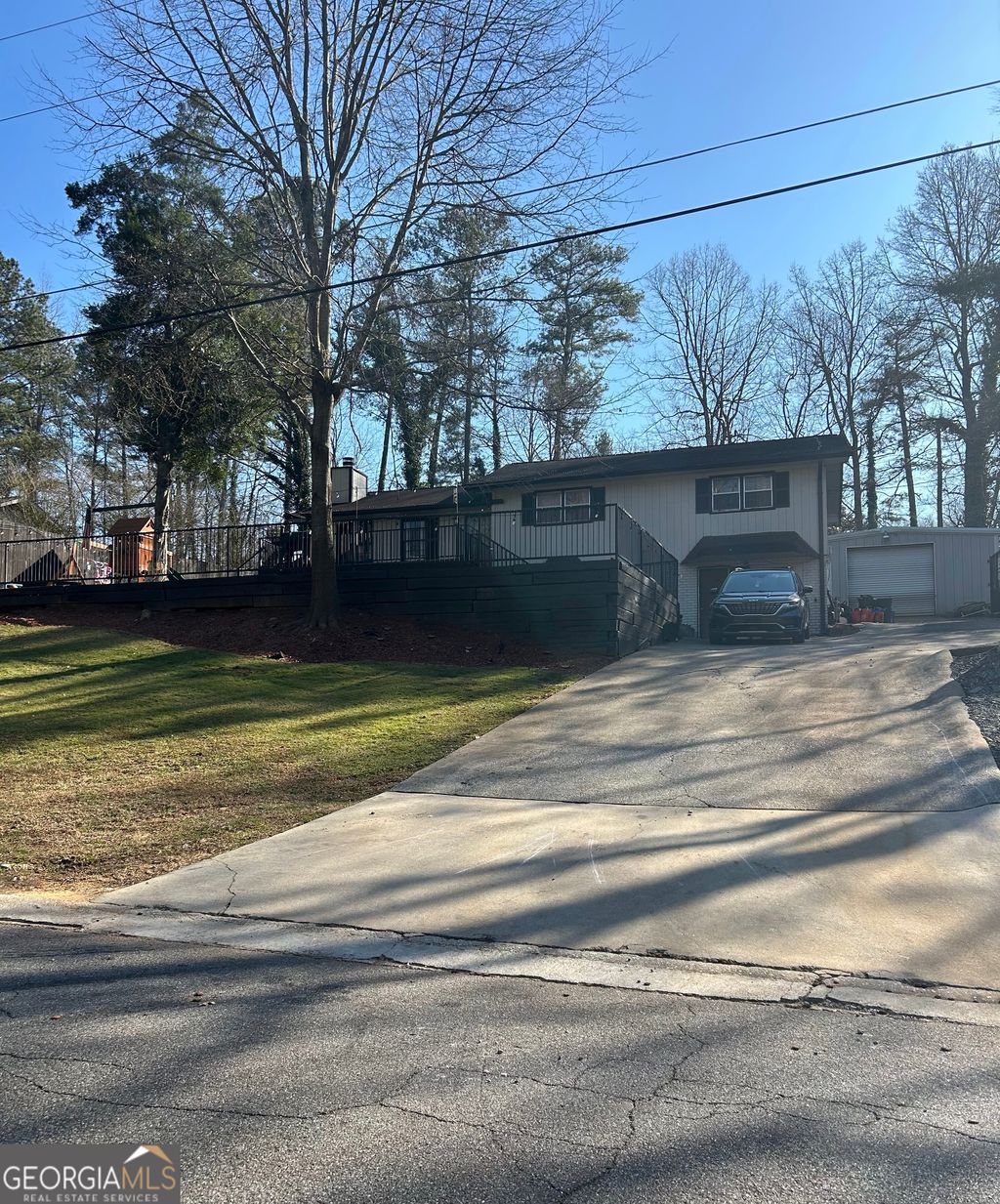 Photo of 2757 Meadow View Drive, Acworth, GA 30102 (MLS # 10688601)