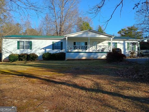 A home in Eastanollee