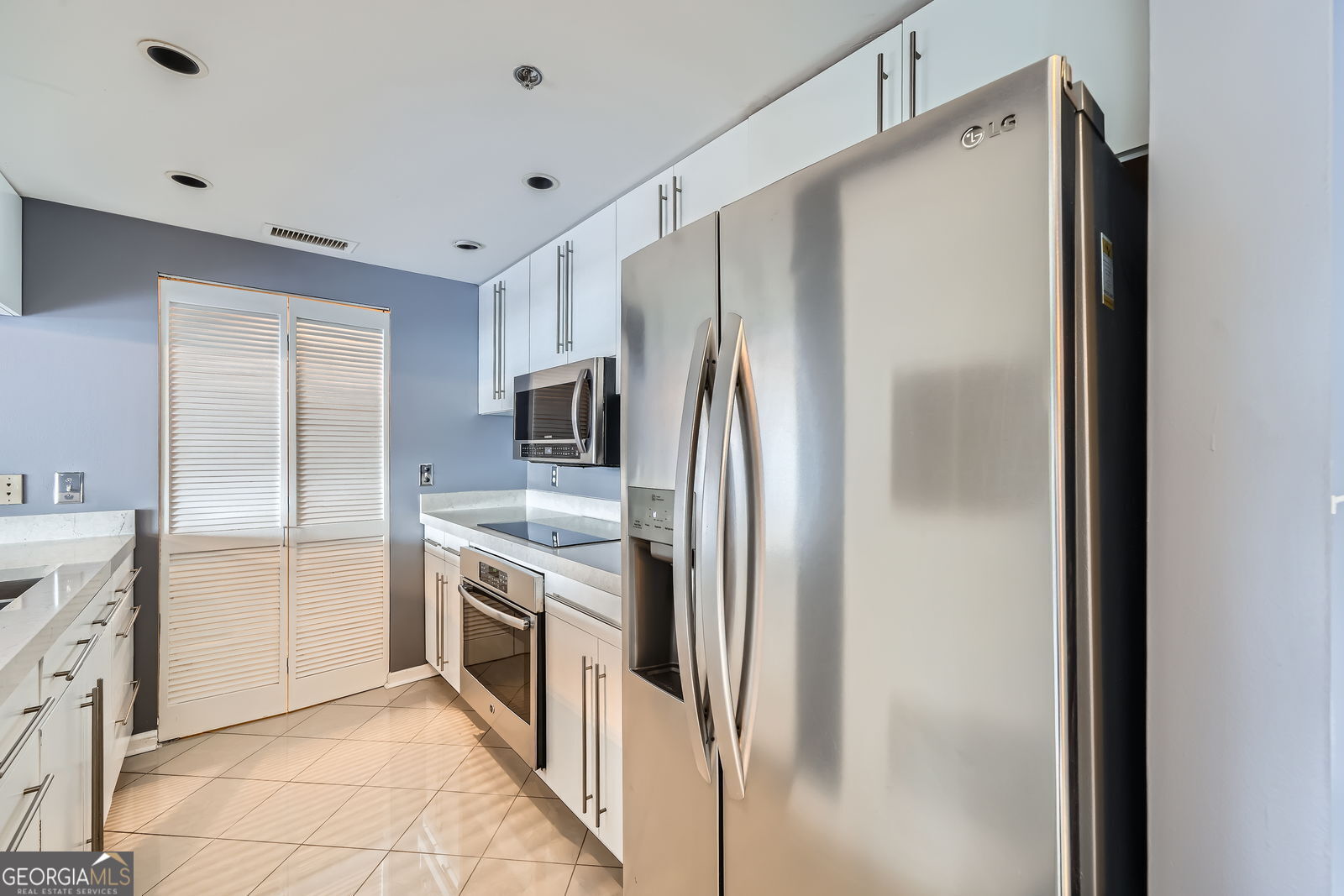 3481 Lakeside DR NE 1107