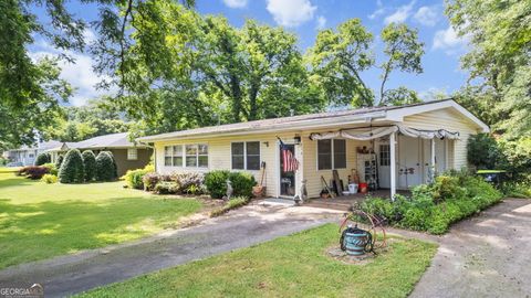 Photo of 214 Victoria Avenue, Cedartown, GA 30125 (MLS # 10552613) Photo of 214 Victoria Avenue, Cedartown, GA 30125 (MLS # 10552613)