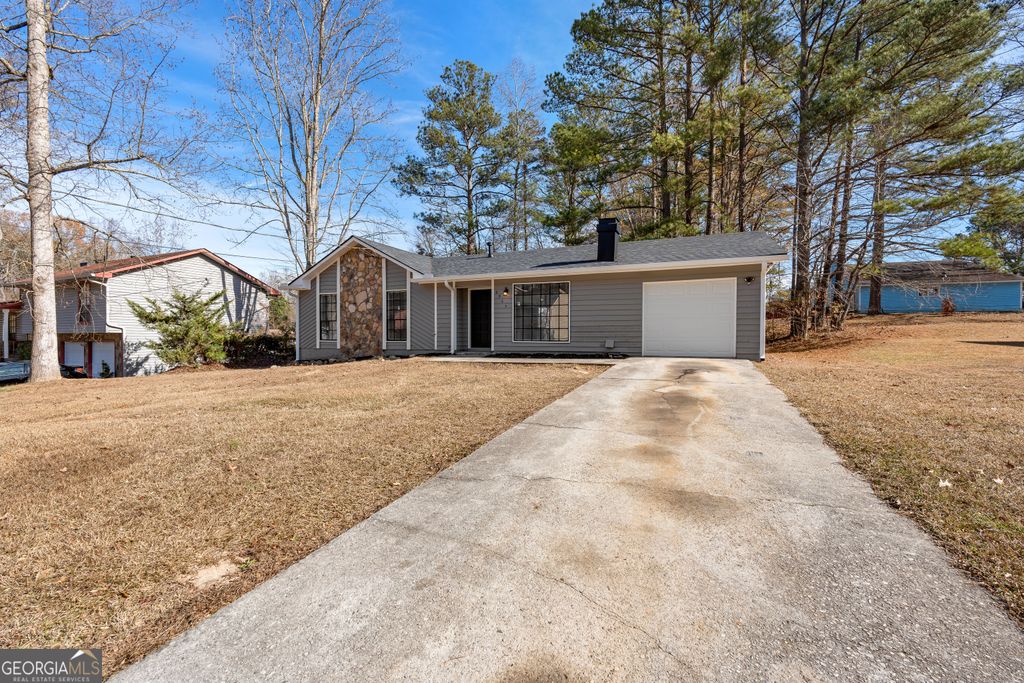 Photo of 6955 Hassana Lane, Fairburn, GA 30213 (MLS # 10661050)