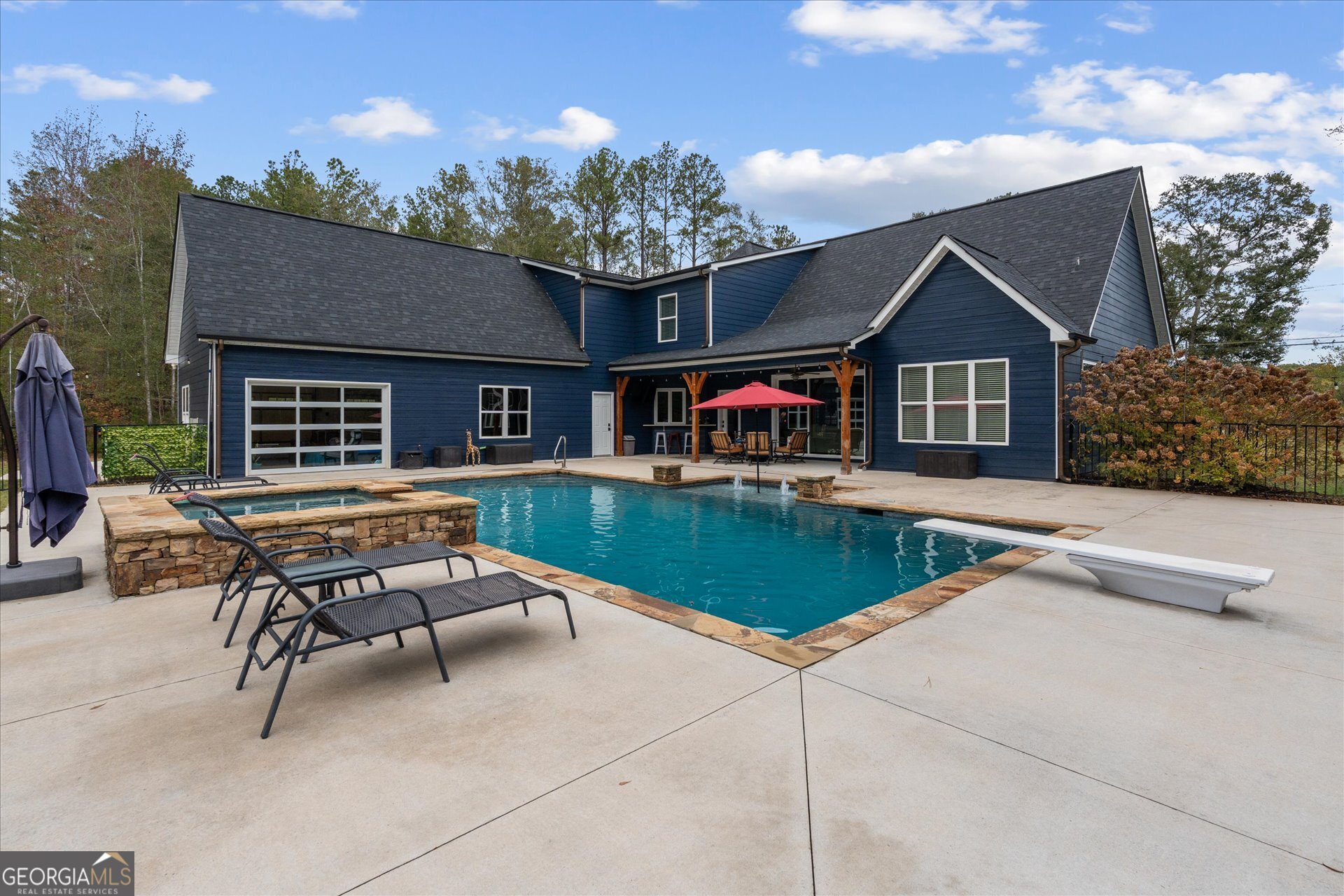 1233 Whooping Creek RD