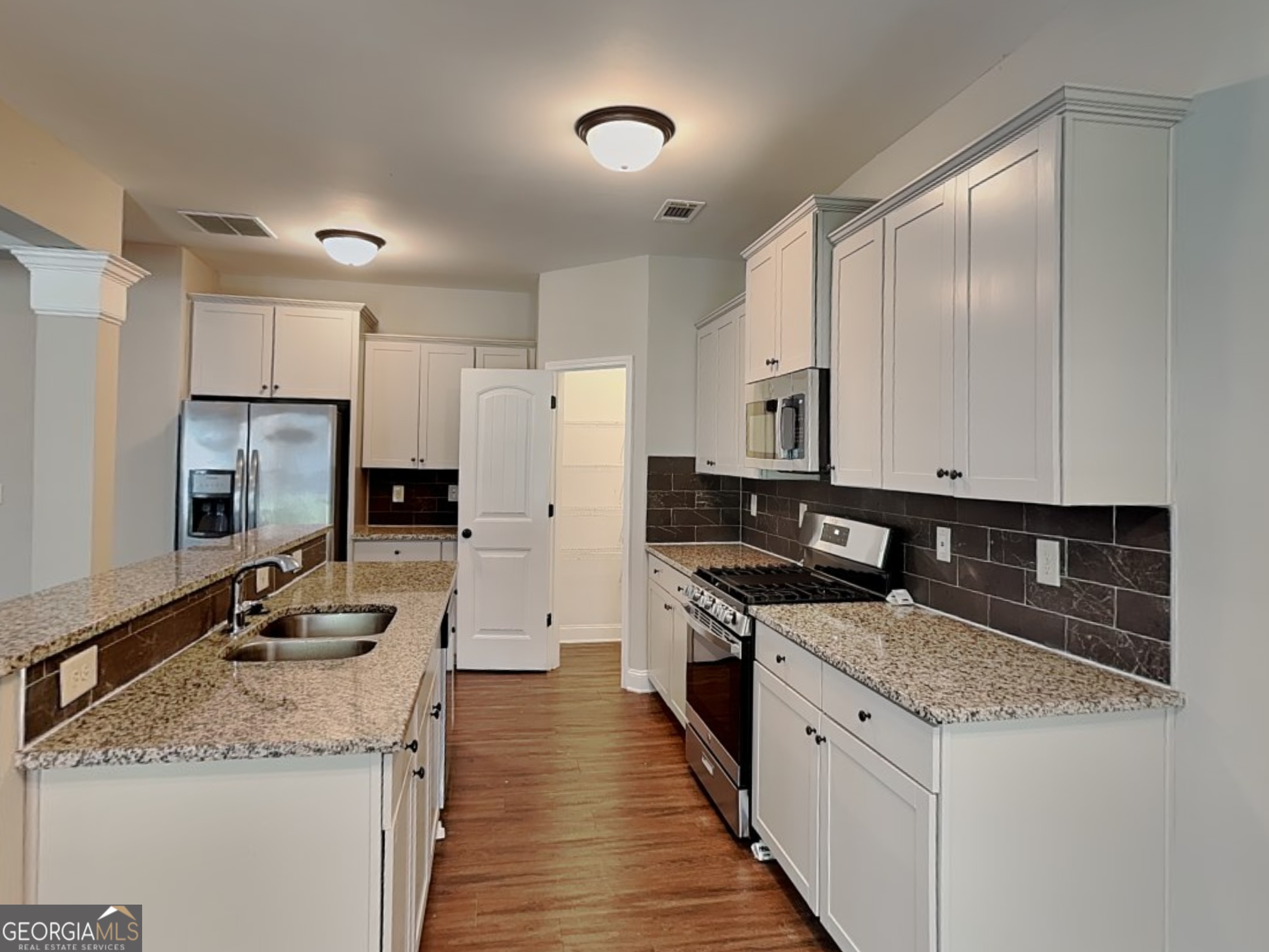 3198 Krisam Creek DR