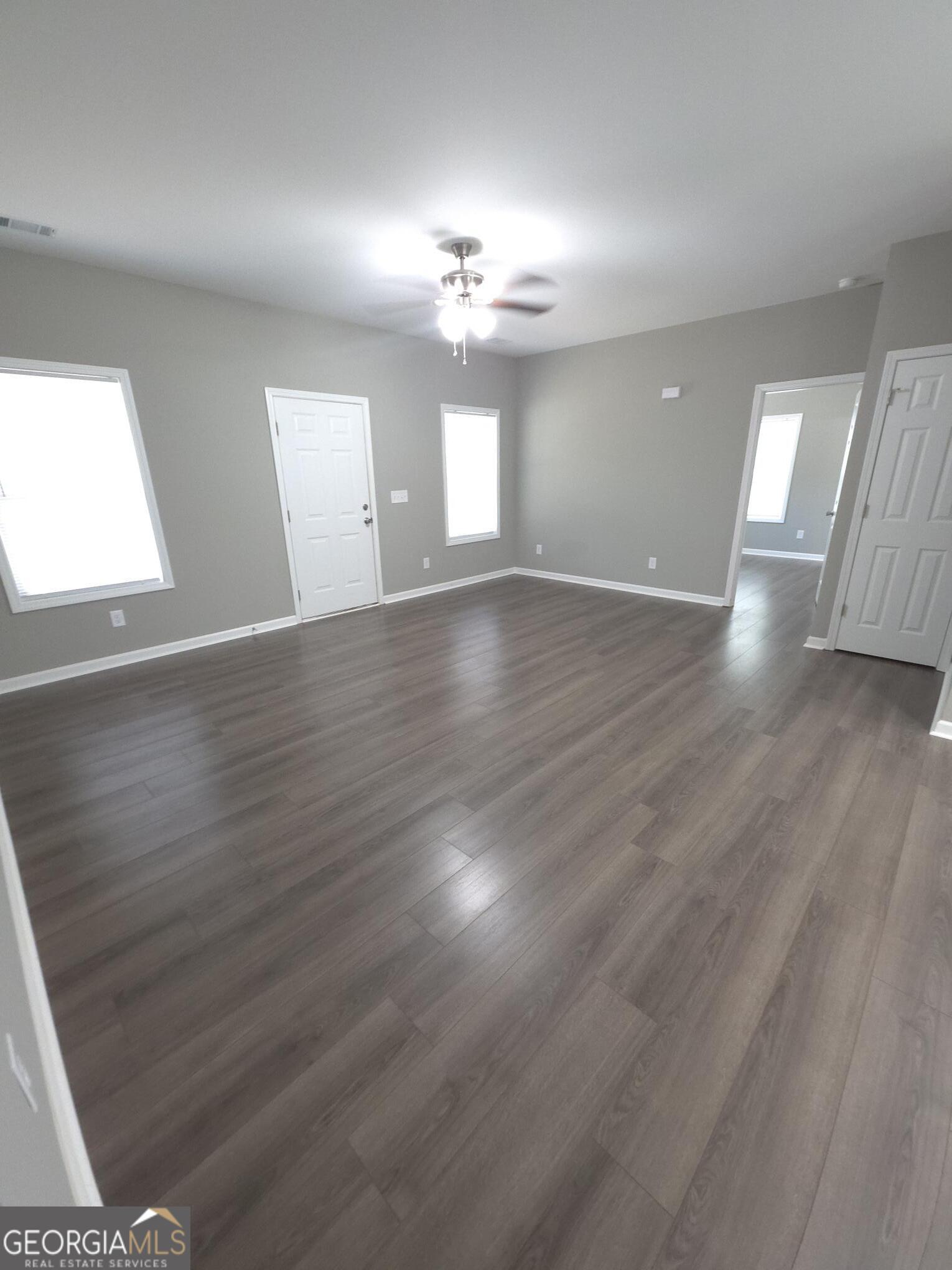 255 Freeman DR