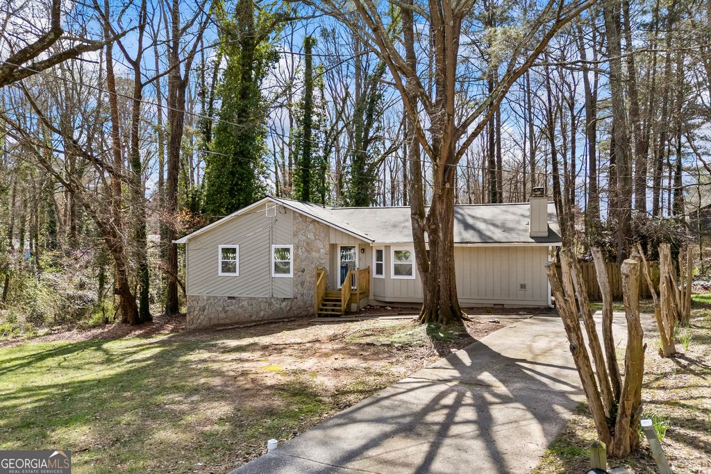Photo of 2493 Cherie Glen Road, Snellville, GA 30039 (MLS # 10768410)
