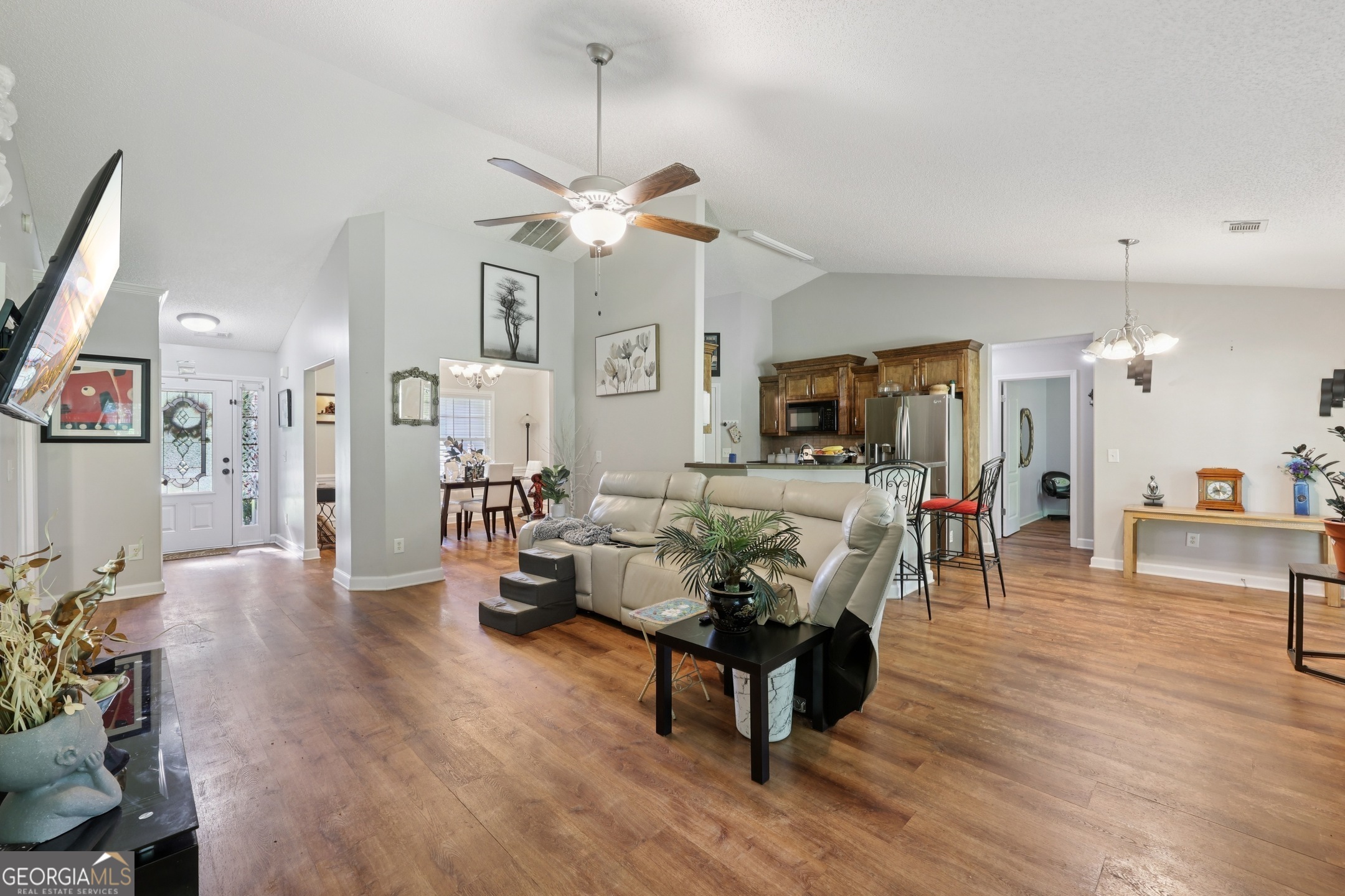 64 River Mist CIR